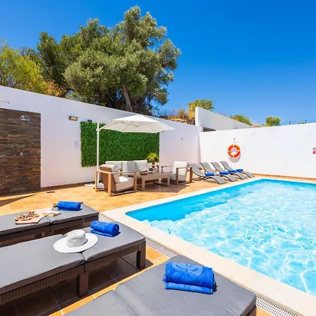 Clara Do Sol Villa *