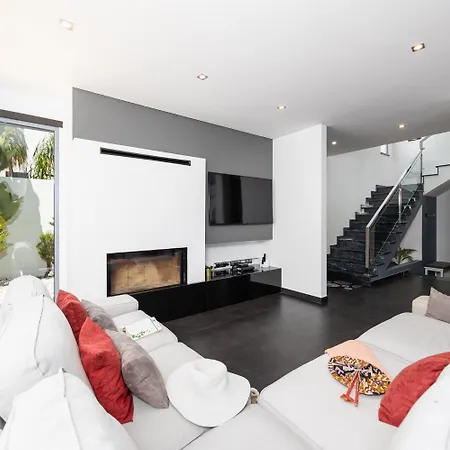 Clara Do Sol Villa *